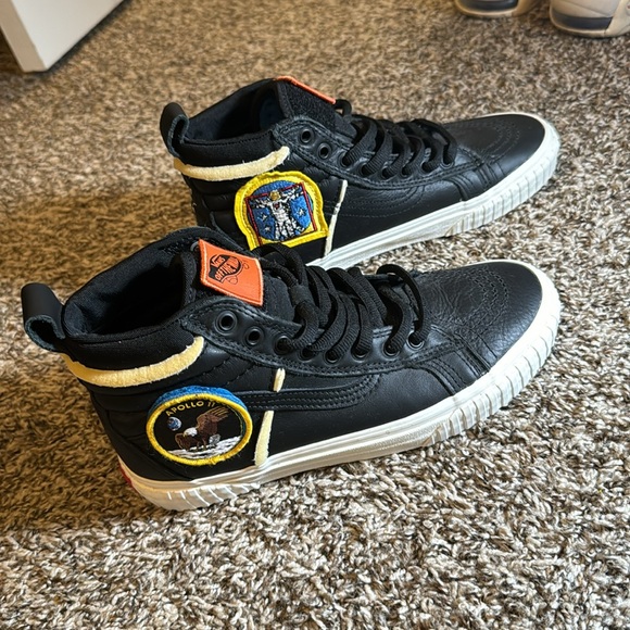 Vans Sk8-Hi MTE
NASA Space Voyager Black - Picture 3 of 7
